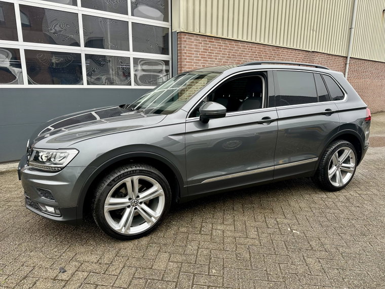 Volkswagen Tiguan foto 1