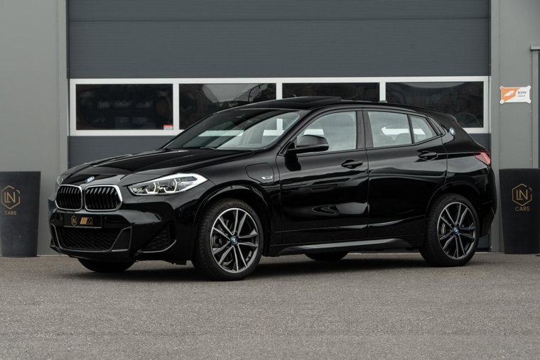 Foto van BMW X2