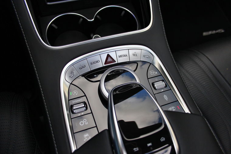 Mercedes-Benz S-Klasse