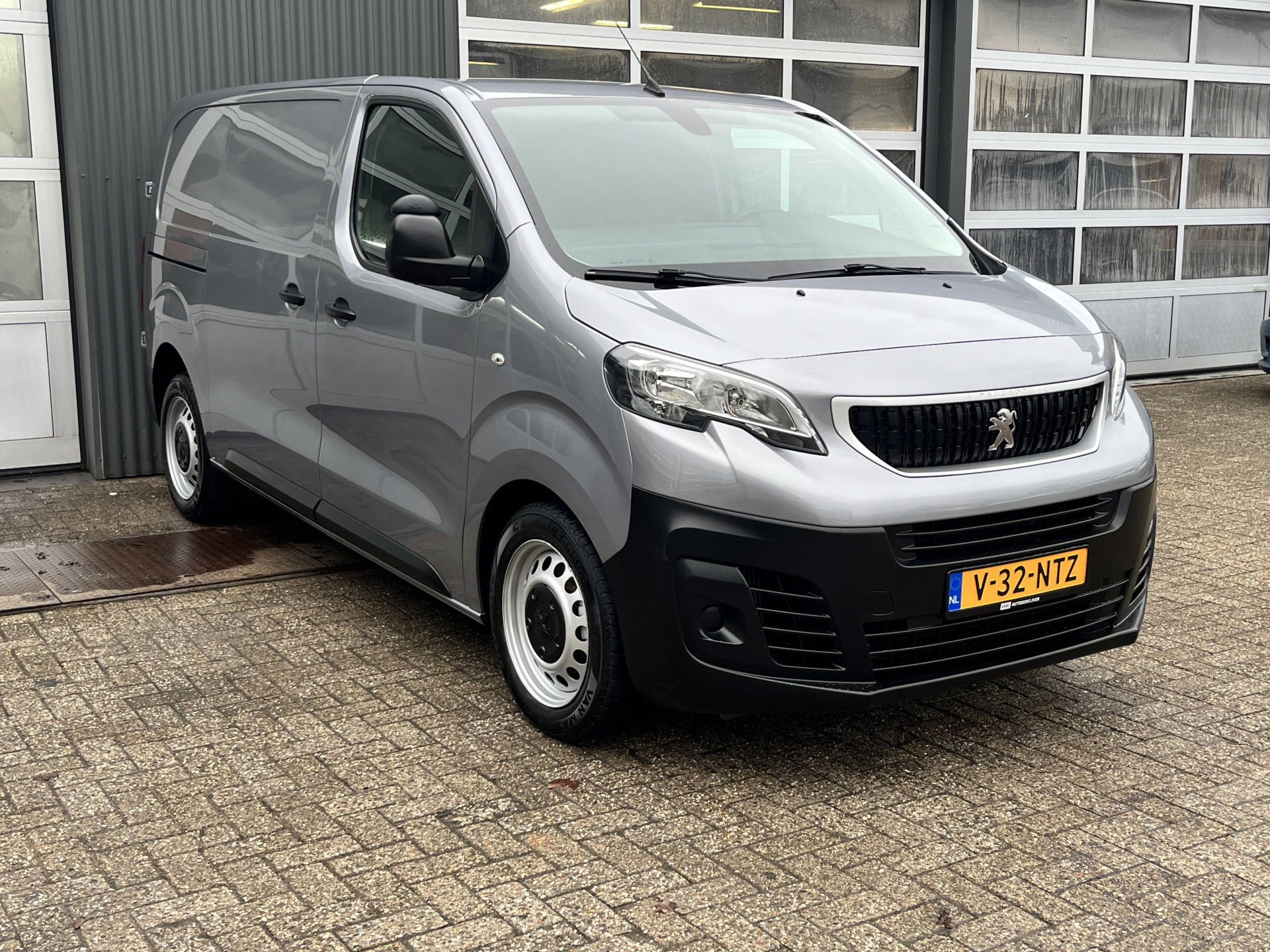 Foto van Peugeot Expert