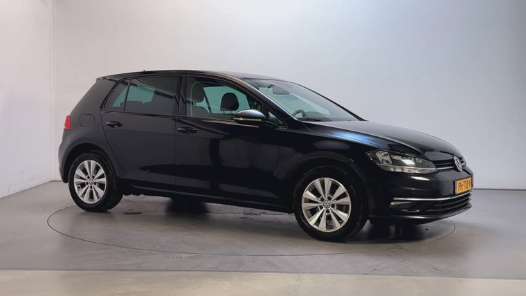Volkswagen Golf foto 1