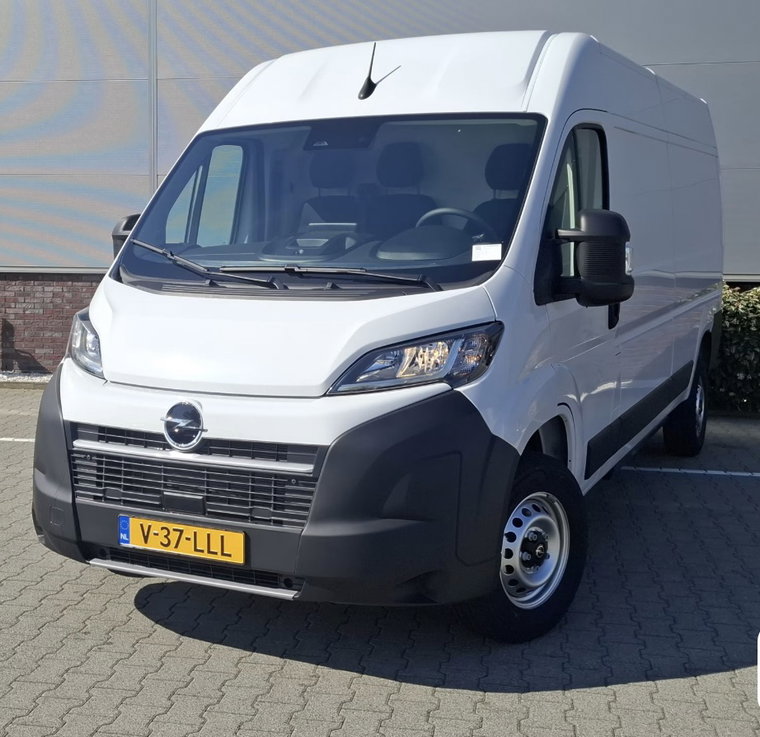 Foto van Opel Movano-e