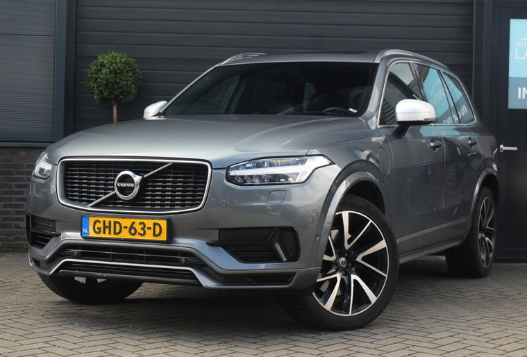 Volvo XC90 foto 1