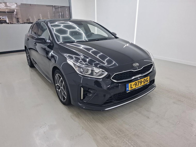 Kia ProCeed
