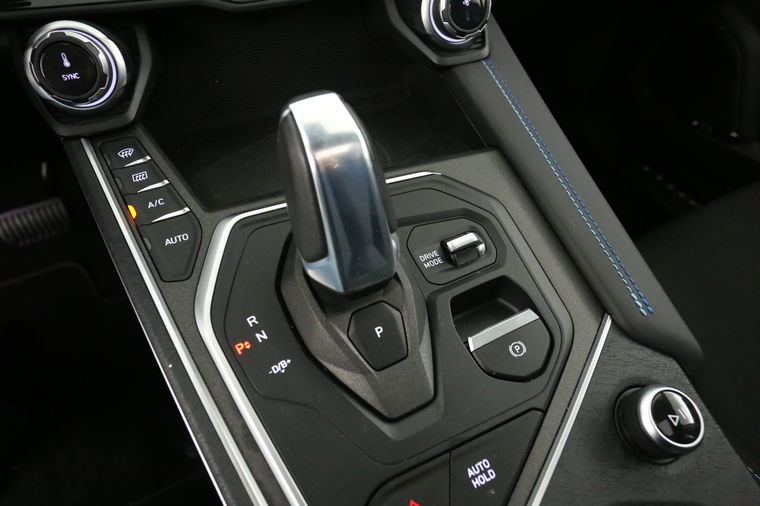 Lynk Co 01