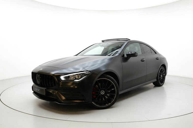 Mercedes-Benz CLA foto 1