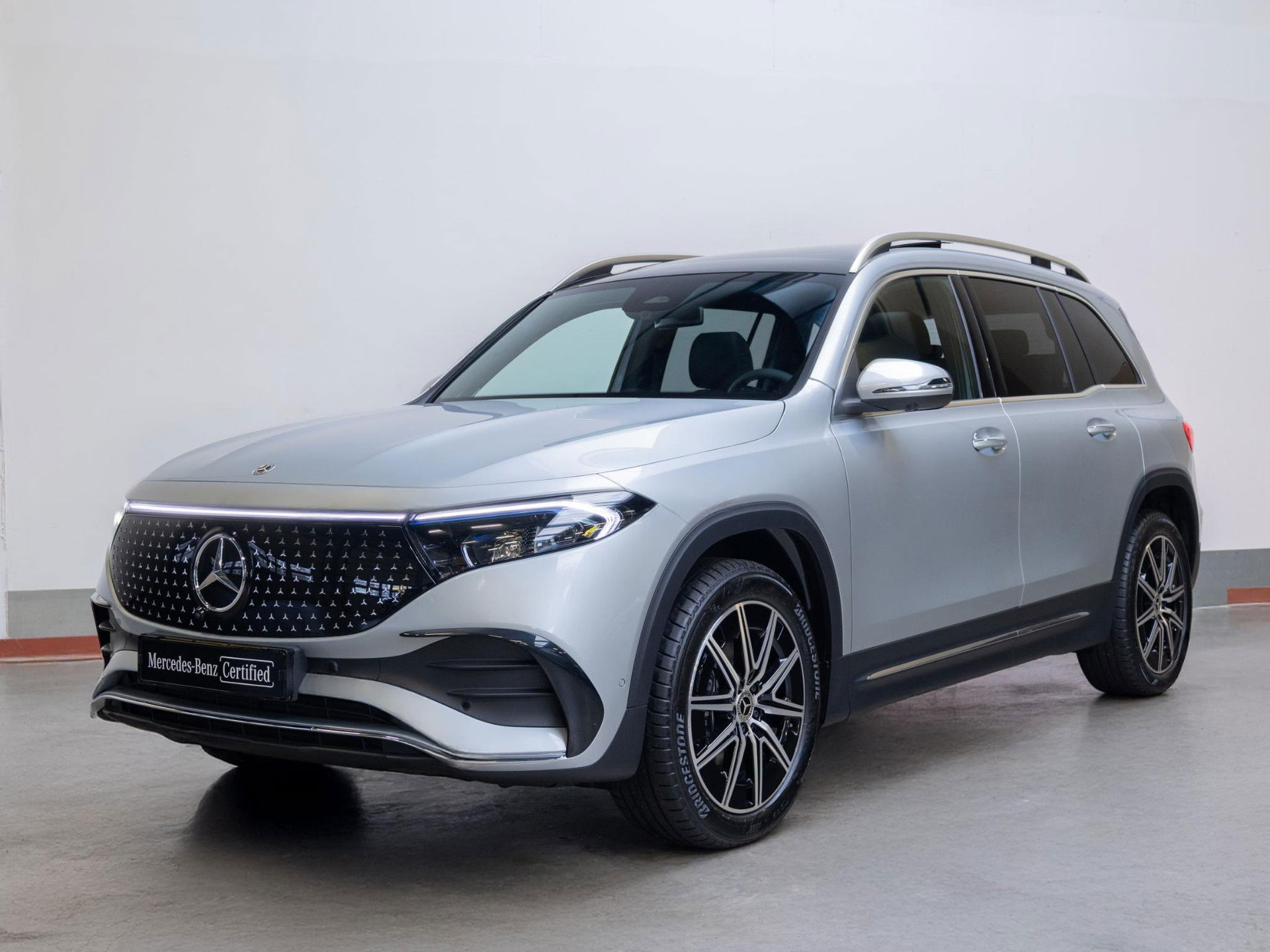 Foto van Mercedes-Benz EQB