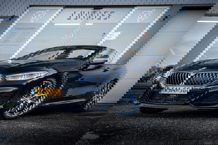 Foto van BMW 8 Serie