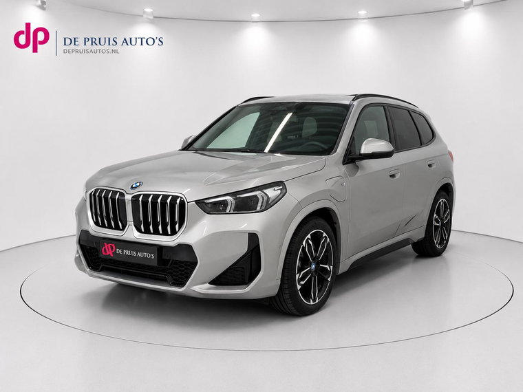 BMW X1 foto 1