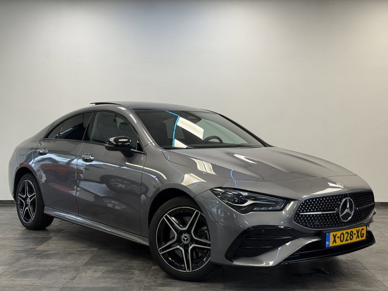 Mercedes-Benz CLA foto 1