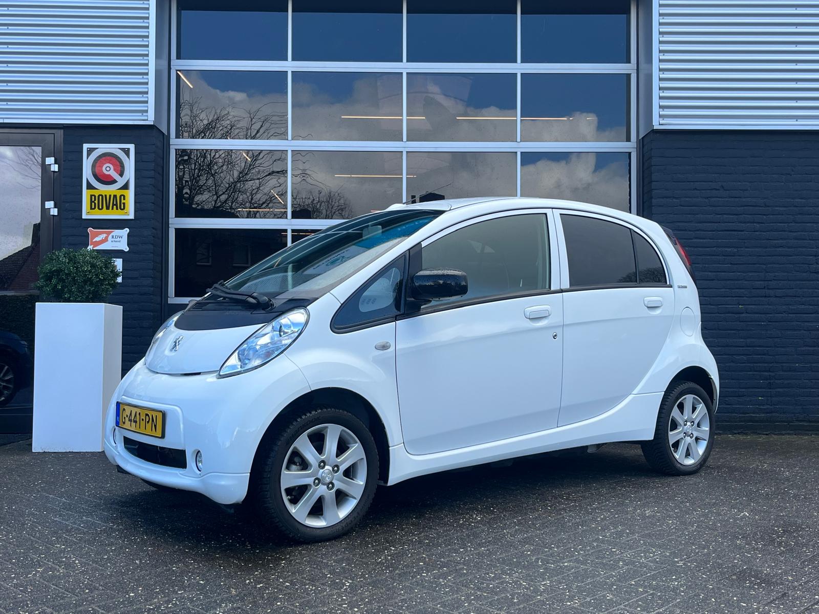 Foto van Peugeot iOn