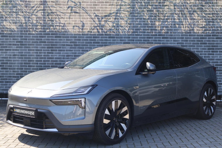 Foto van Polestar 4