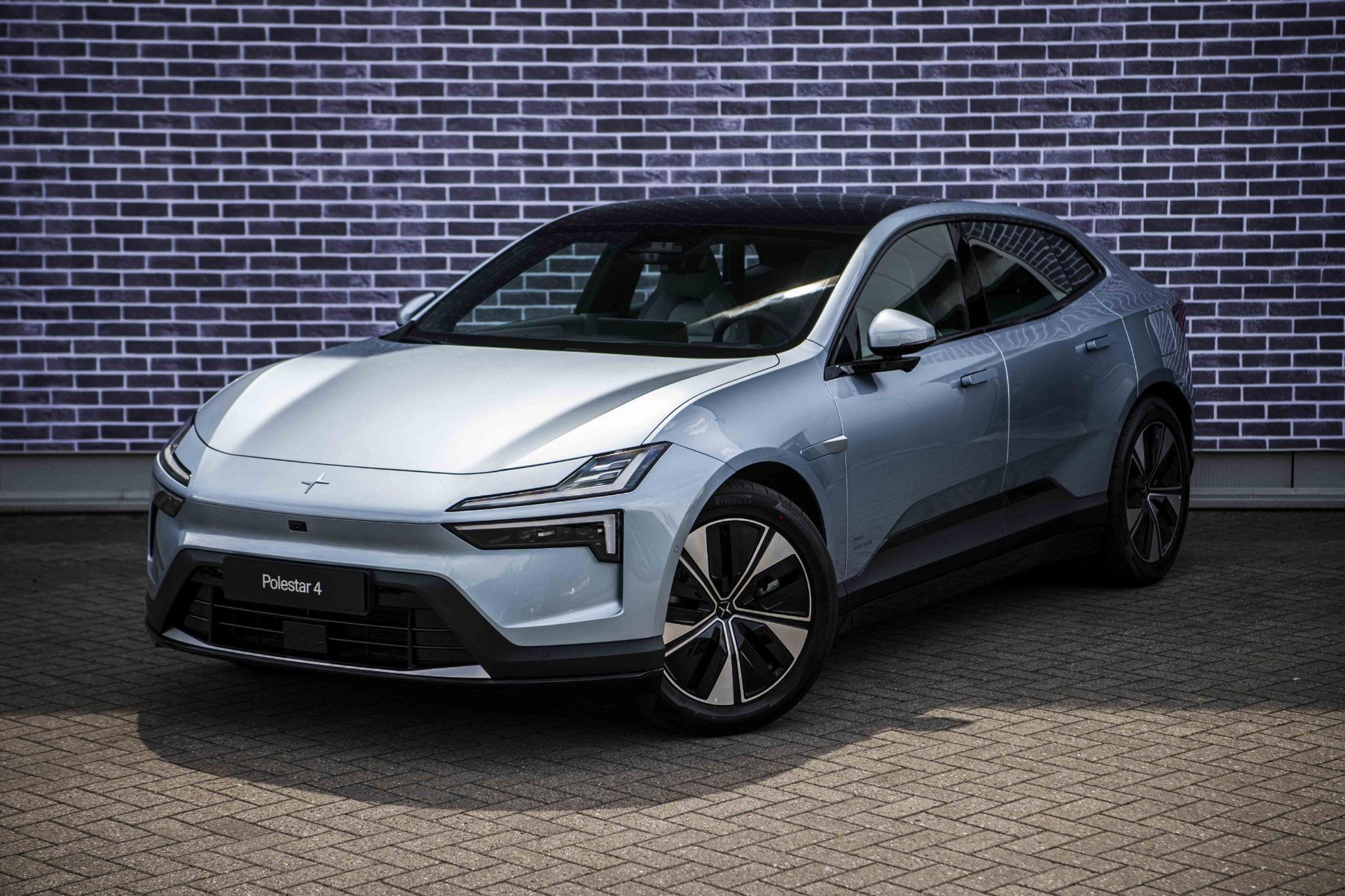 Foto van Polestar 4