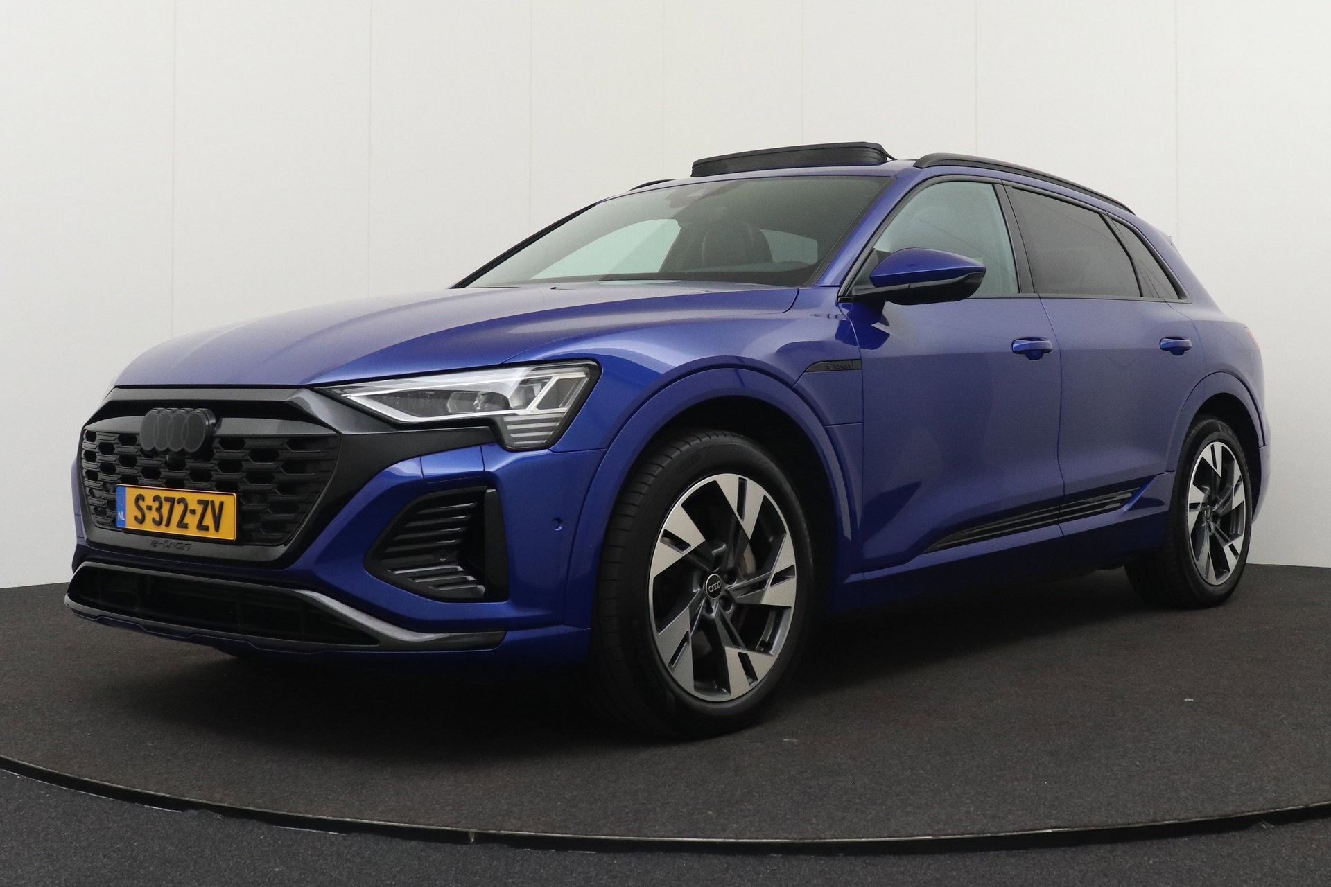 Foto van Audi Q8 e-tron
