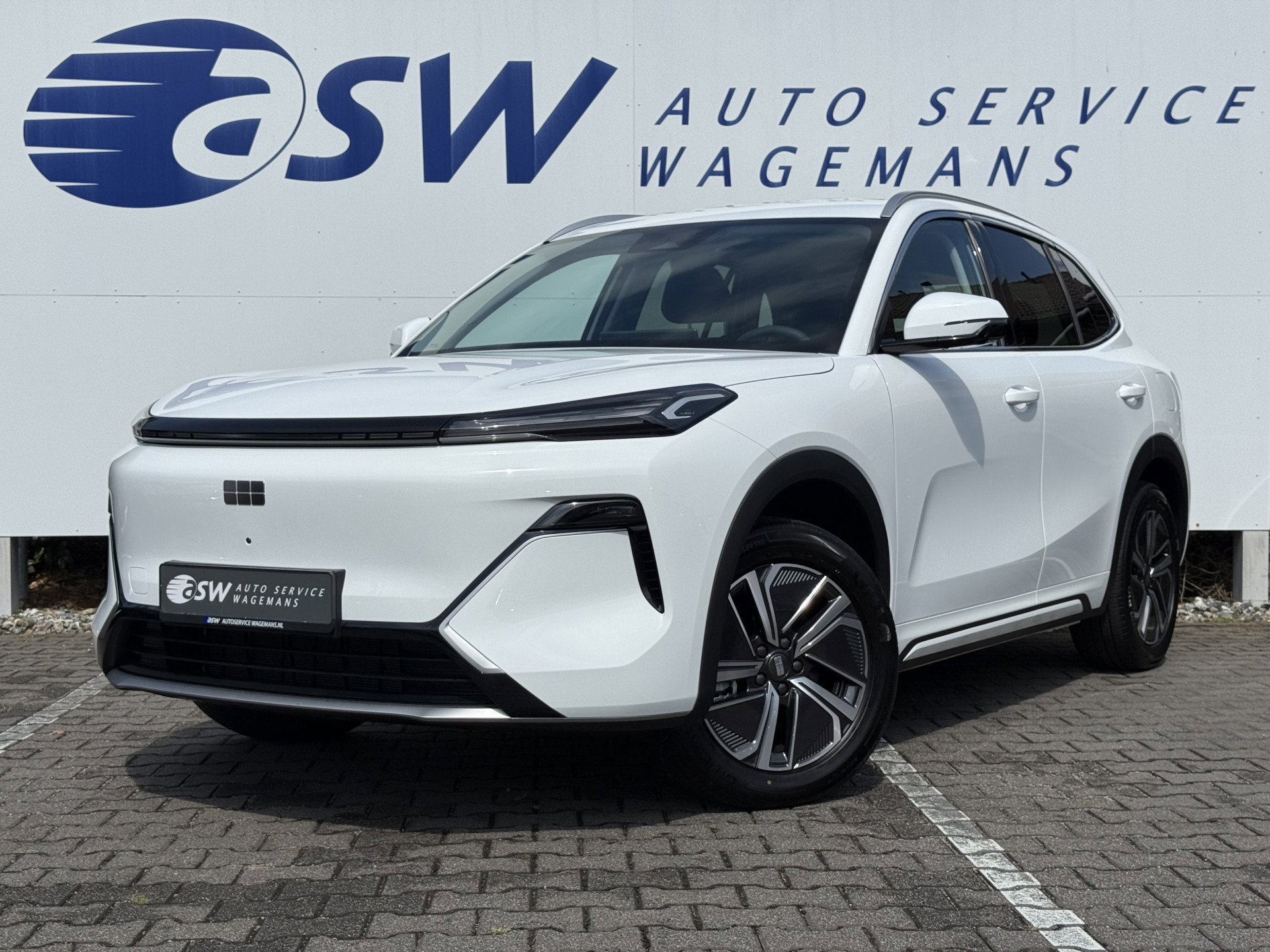 Foto van Geely Starray EM-i