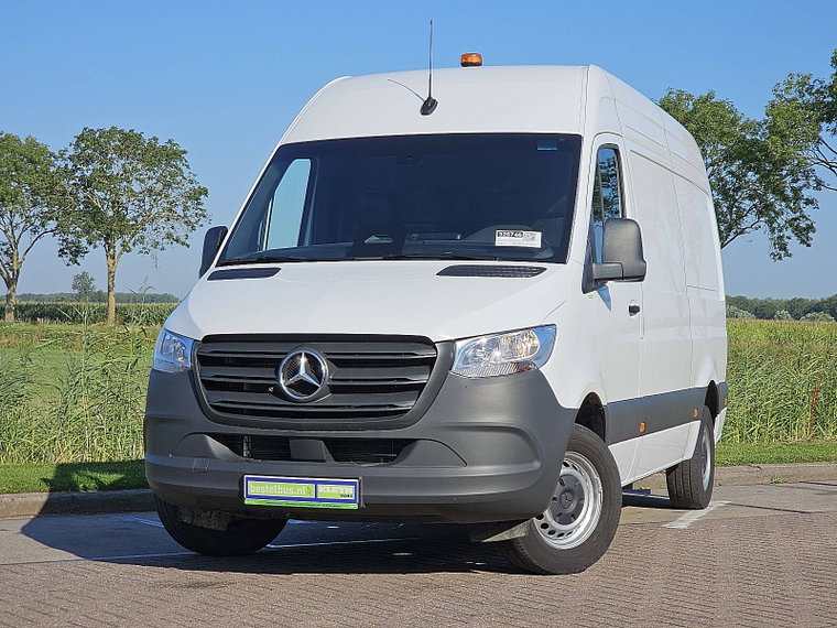 Foto van Mercedes-Benz Sprinter
