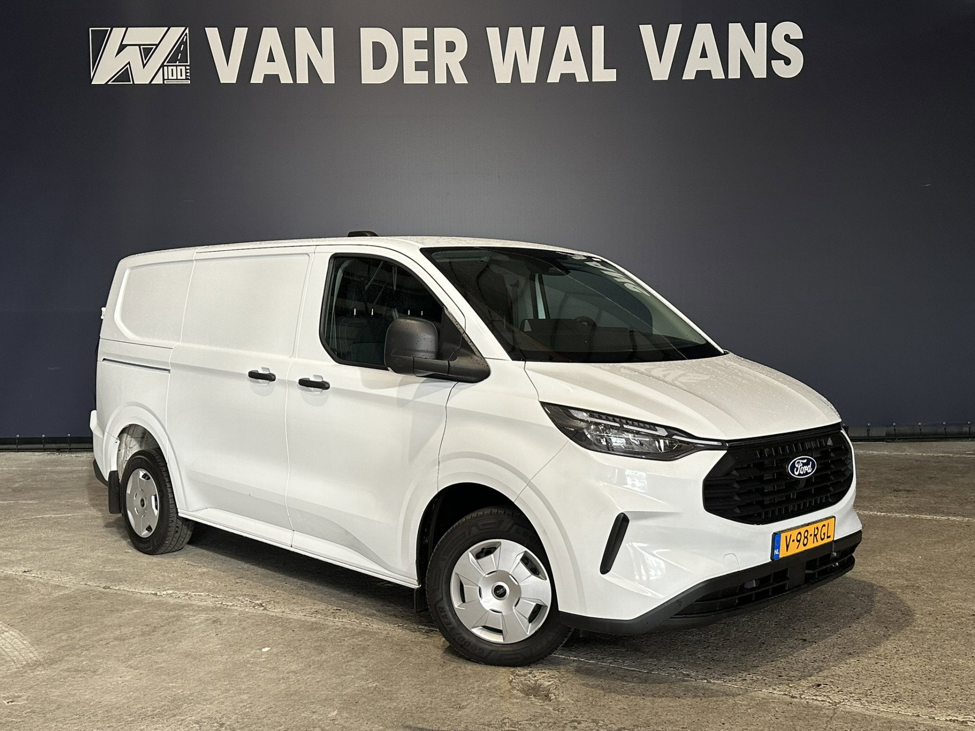 Ford Transit Custom 2.0 TDCI 136pk Automaat L1H1 Euro6 Airco | Camera | LED | Apple Carplay | Cruisecontrol