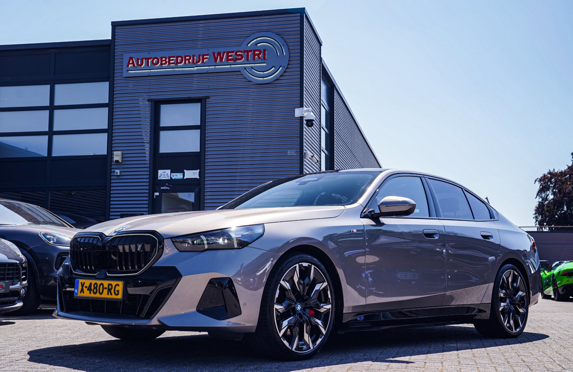 Foto van BMW i5