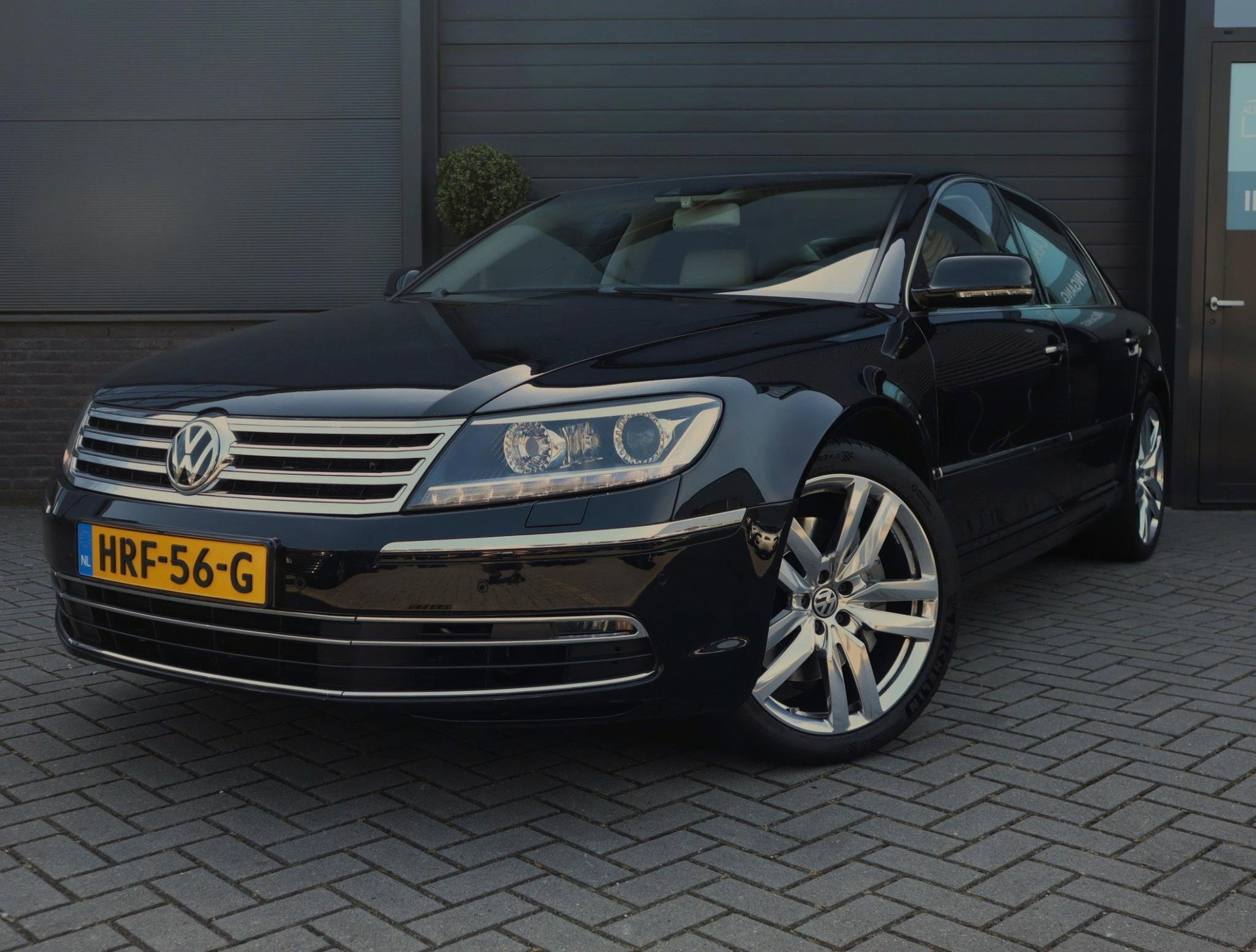 Foto van Volkswagen Phaeton