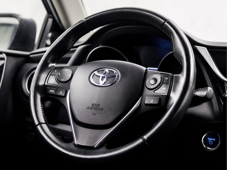 Toyota Auris Touring Sports