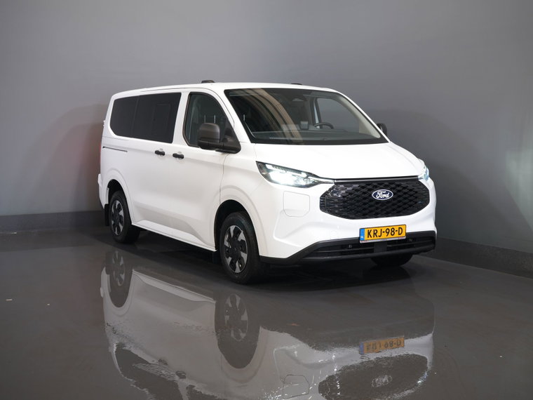 Ford E-Transit Custom foto 1