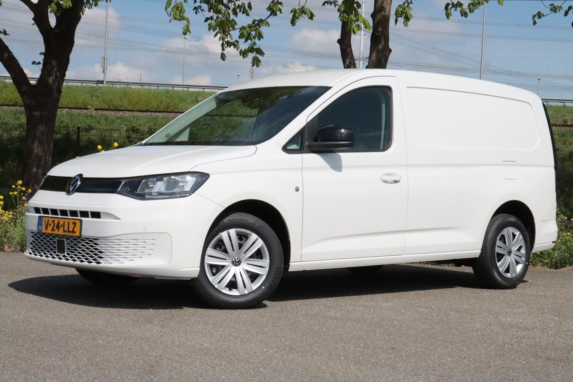 Foto van Volkswagen Caddy Cargo Maxi