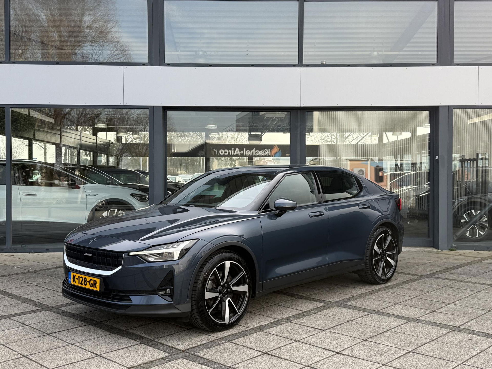 Foto van Polestar 2