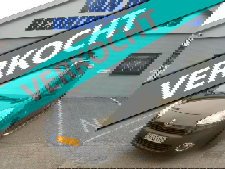 Foto van Peugeot Partner