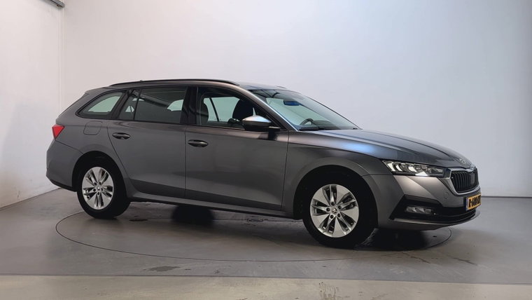 Škoda Octavia foto 1
