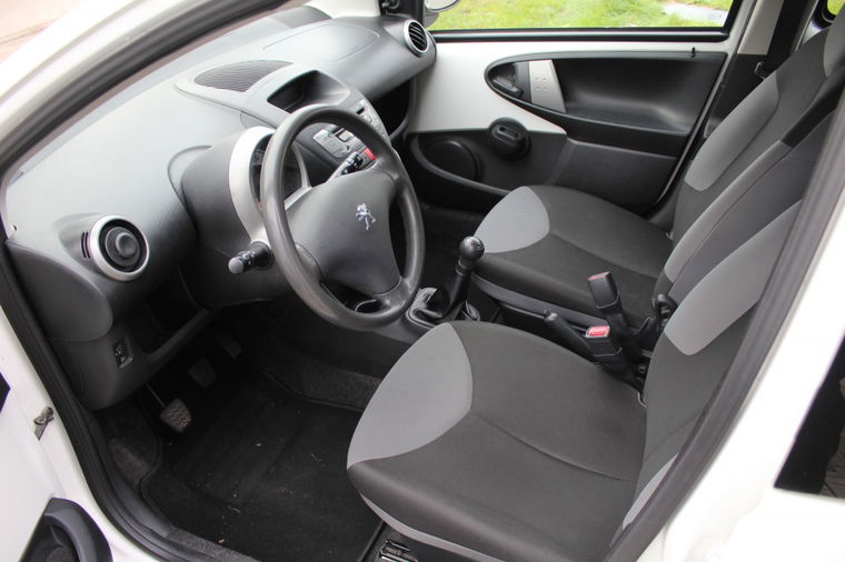 Peugeot 107