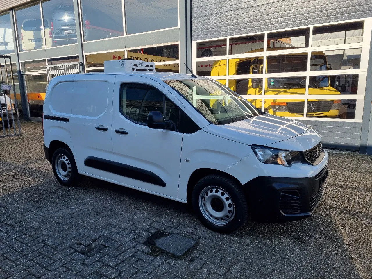Foto van Peugeot Partner