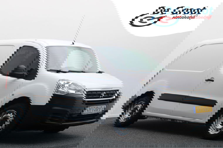 Foto van Peugeot Partner