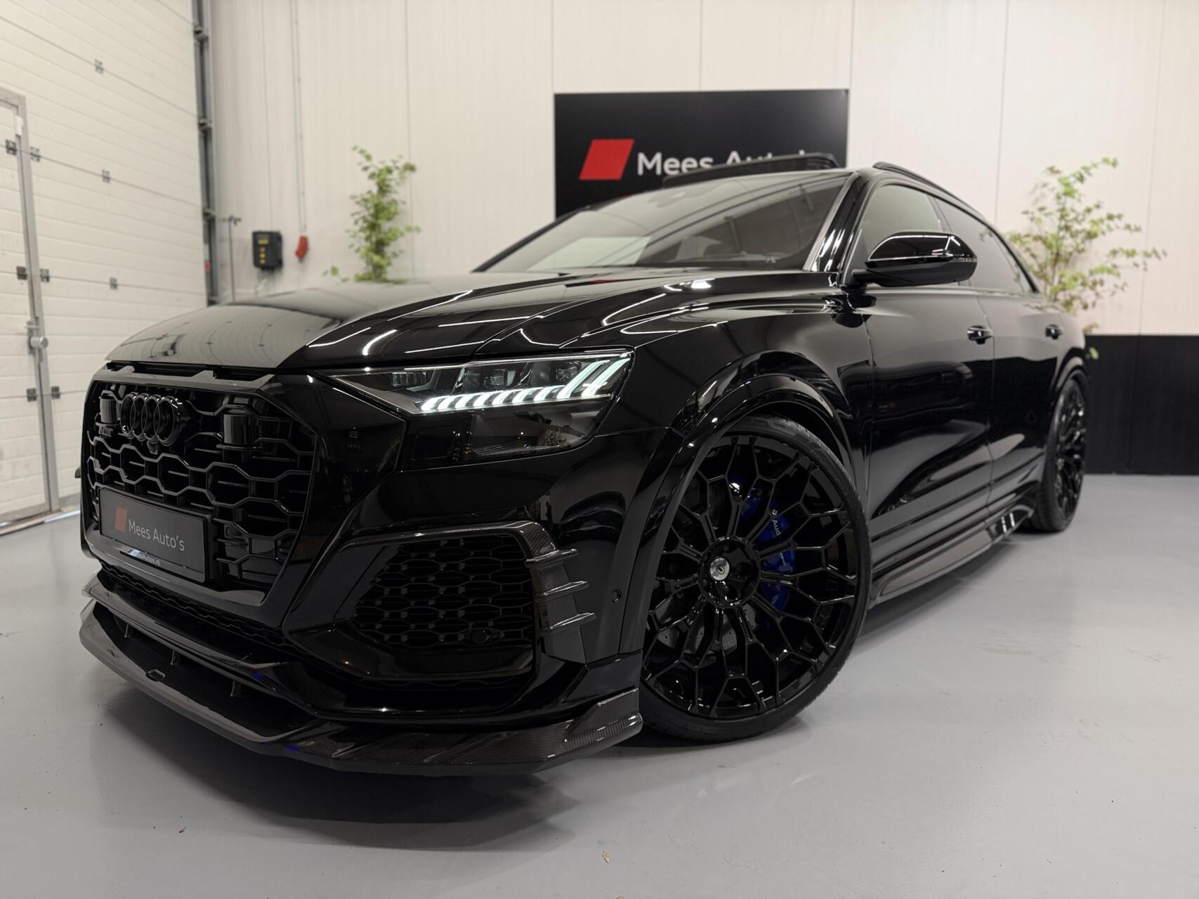 Foto van Audi RSQ8