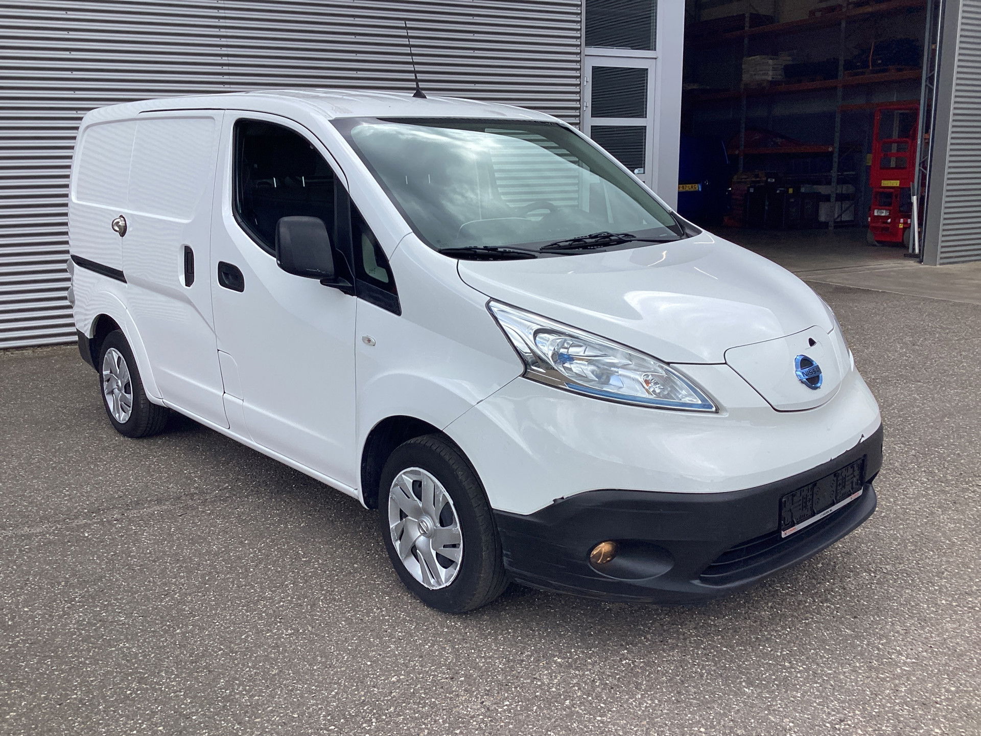 Foto van Nissan E-NV200