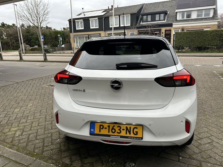 Opel CORSA-E