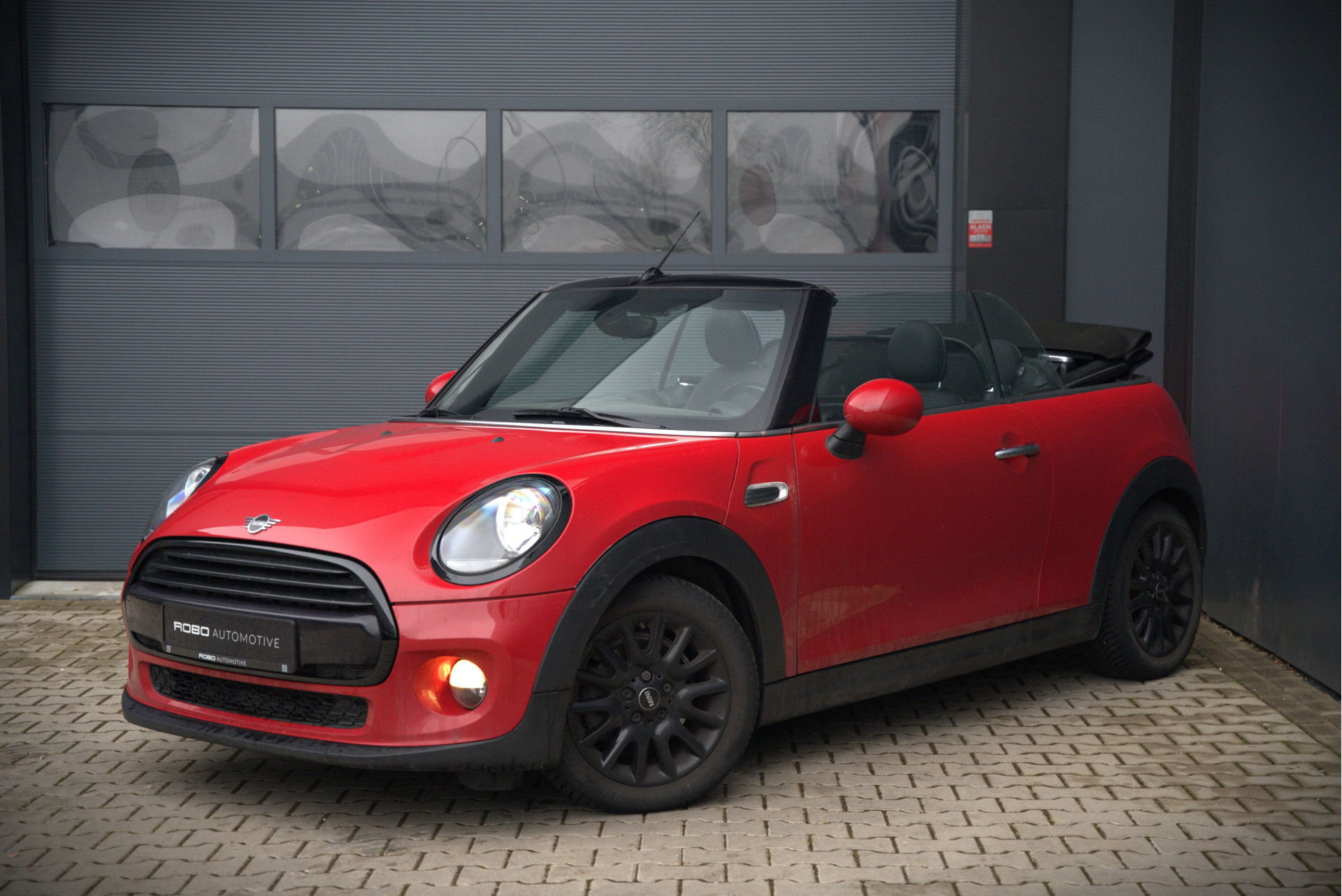 Foto van MINI Cooper Cabrio