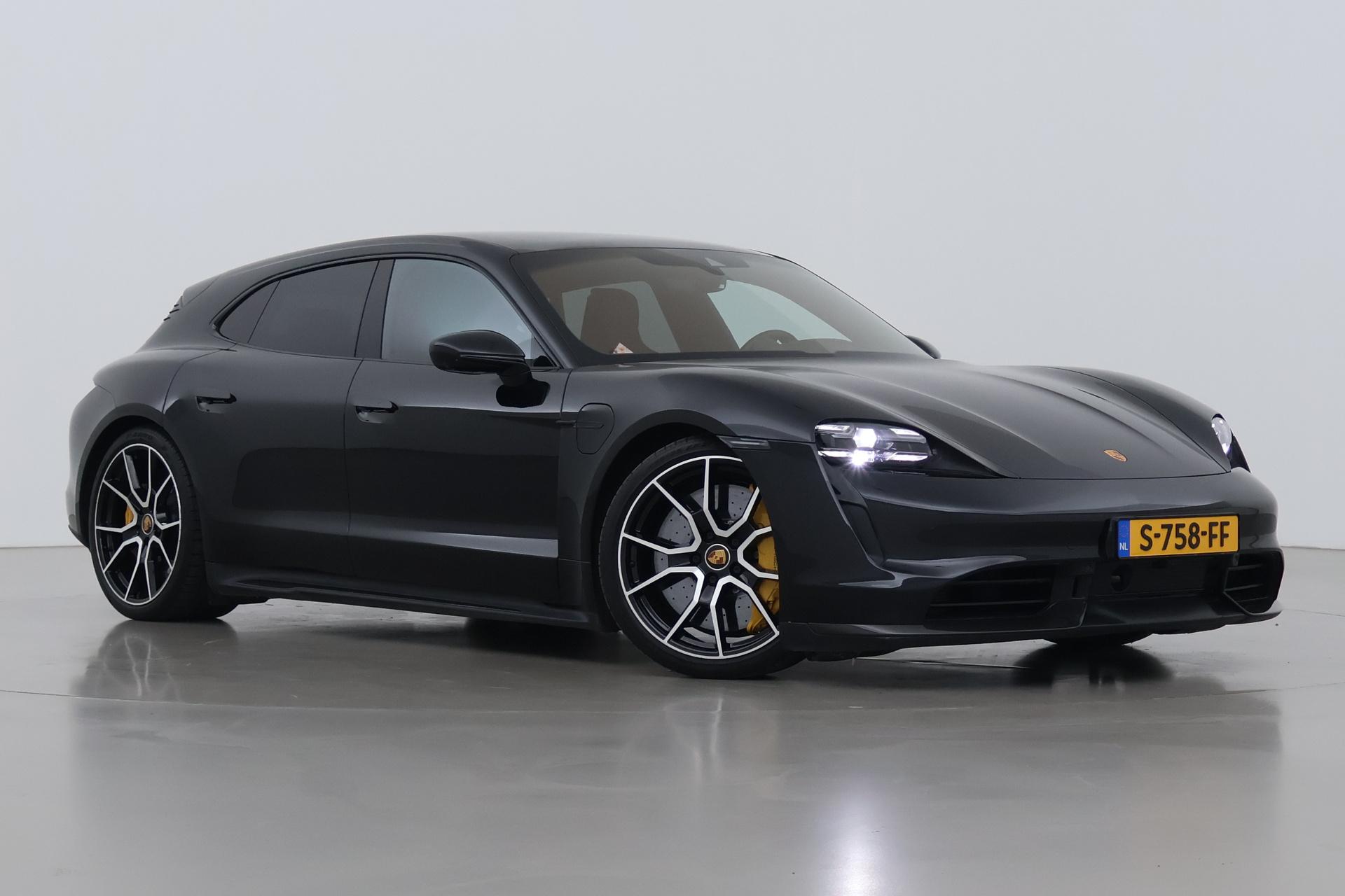Foto van Porsche Taycan