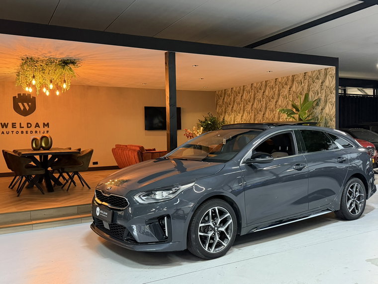 Kia ProCeed