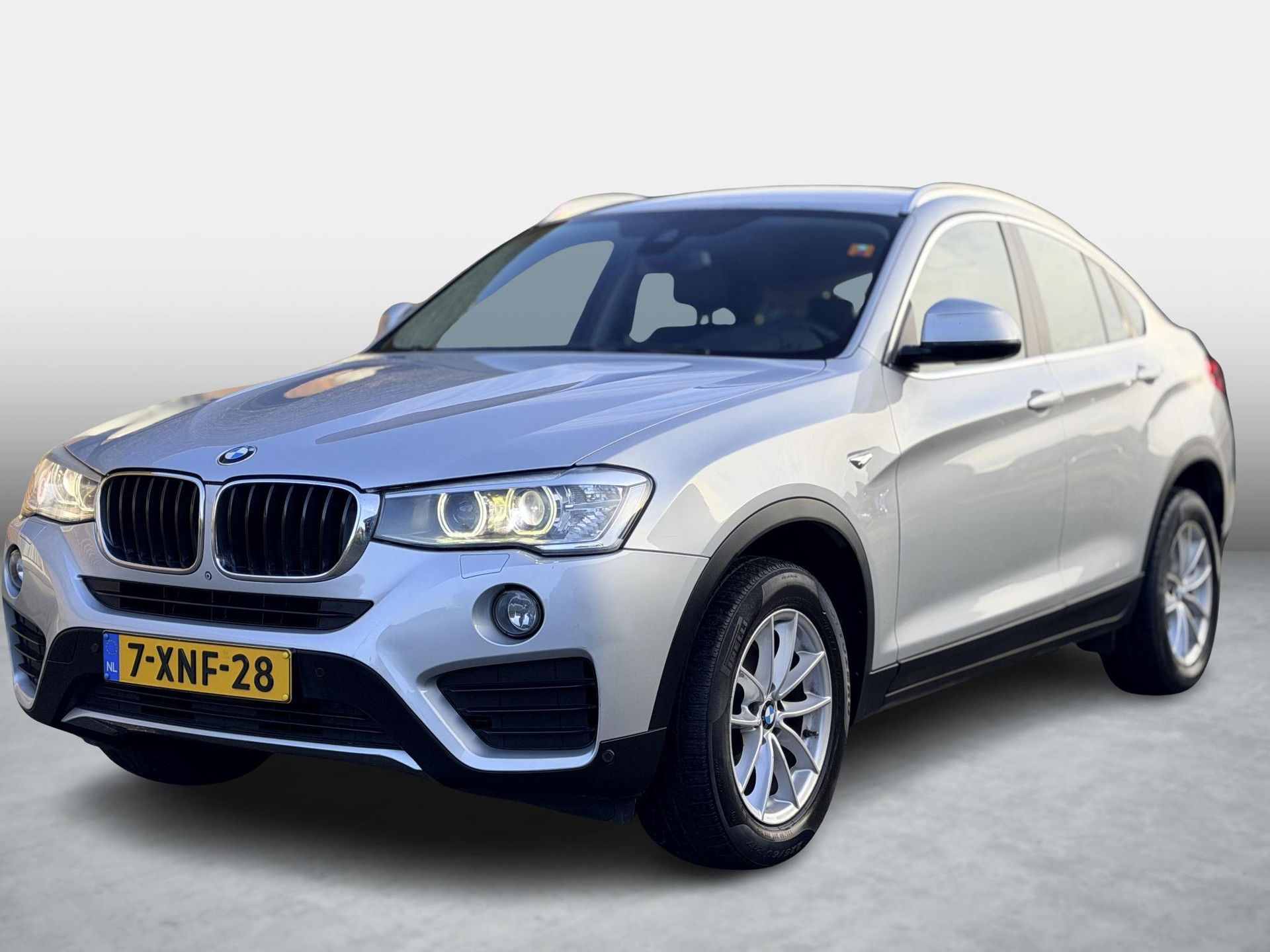 Foto van BMW X4