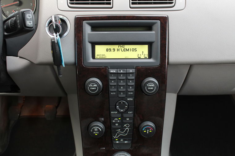Volvo V50