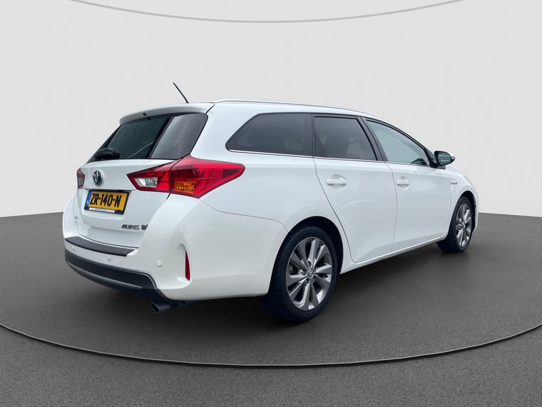 Toyota Auris Touring Sports