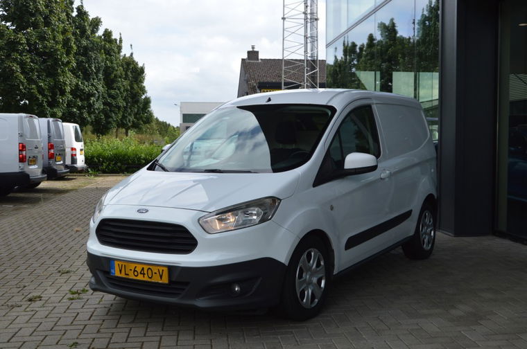 Ford Transit Courier