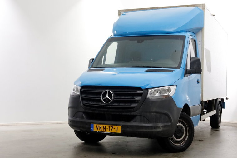 Mercedes-Benz Sprinter foto 1