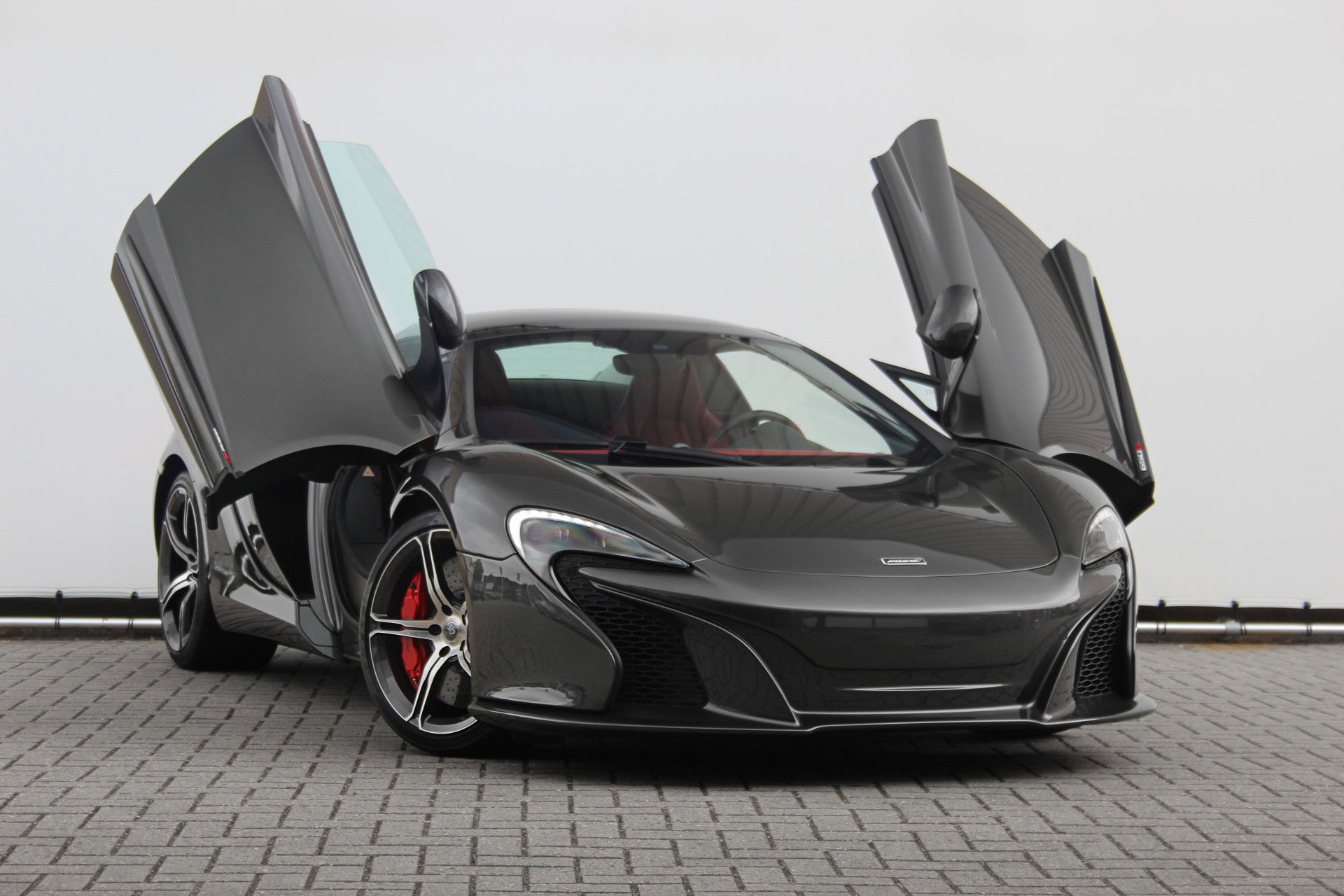 Foto van McLaren 650S