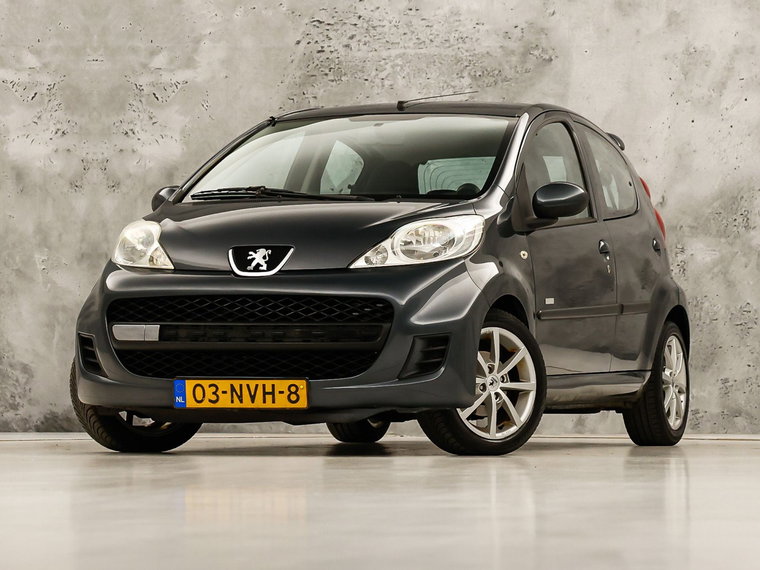 Peugeot 107 foto 1