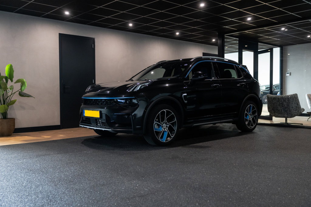 Foto van Lynk & Co 01