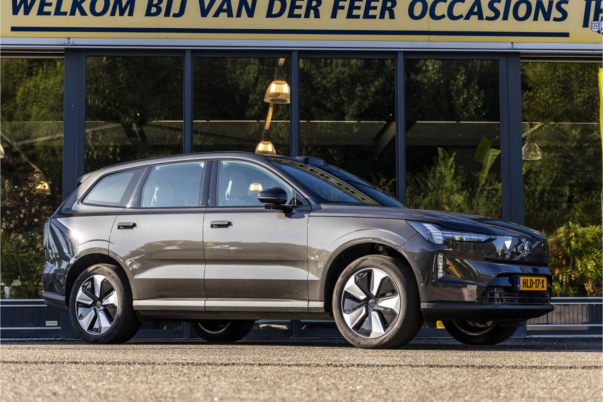 Foto van Volvo EX90