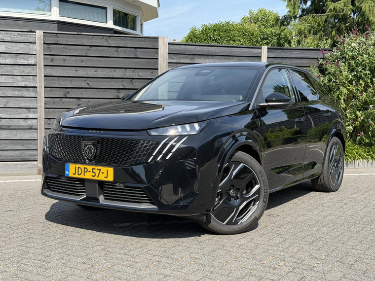 Foto van Peugeot e-3008