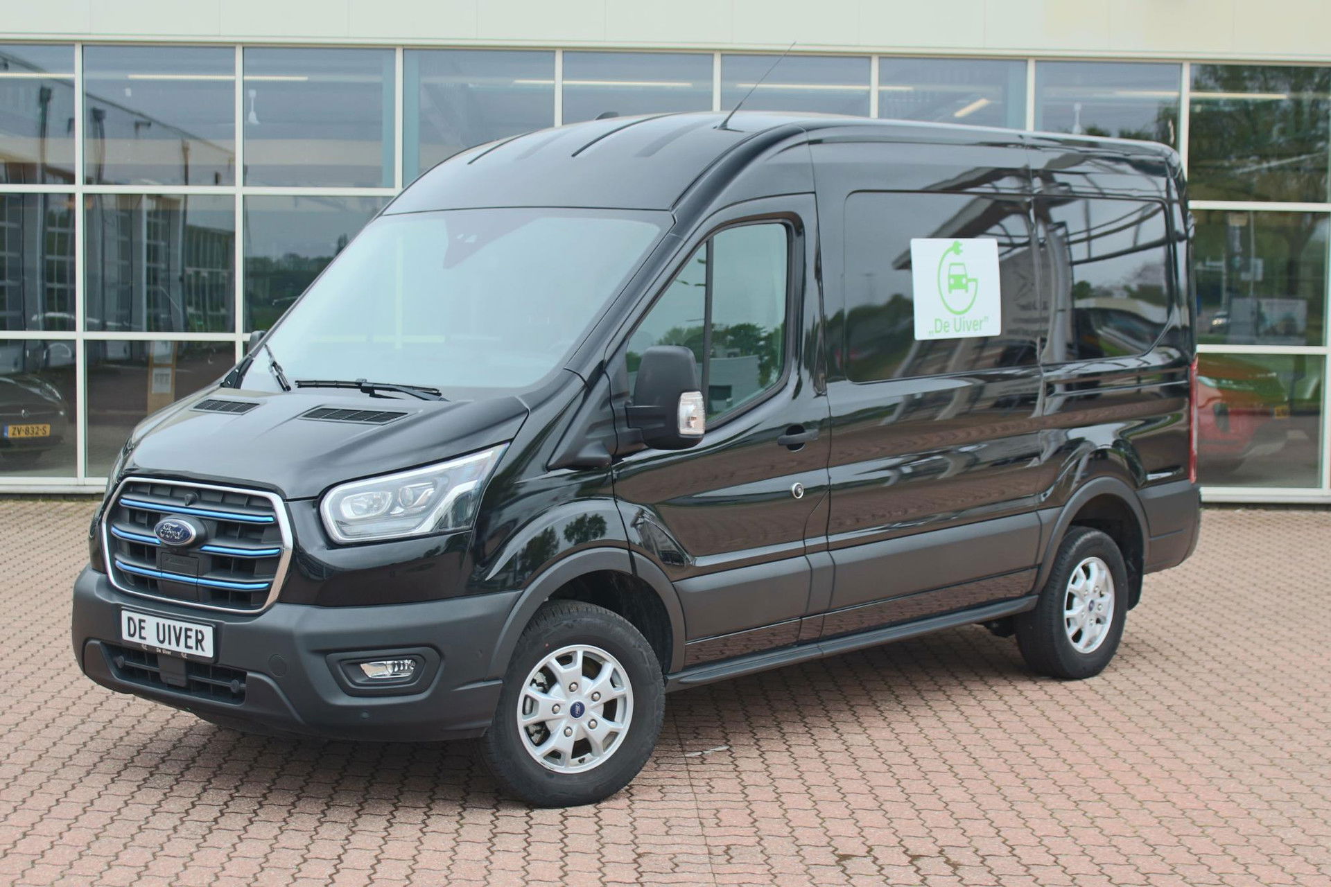 Foto van Ford E-Transit