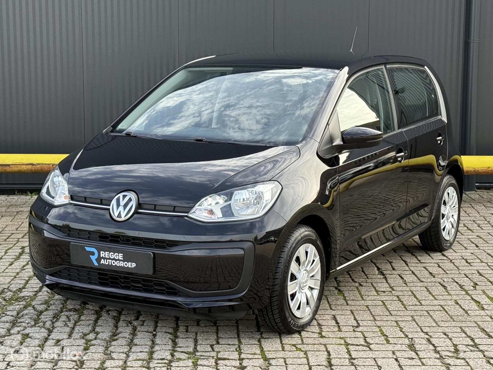 Foto van Volkswagen up!